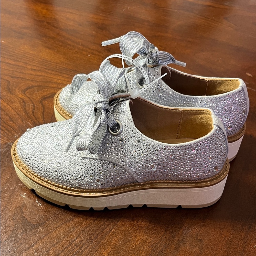 Gianni Bini Silver Glitter Flats - Picture 8 of 11